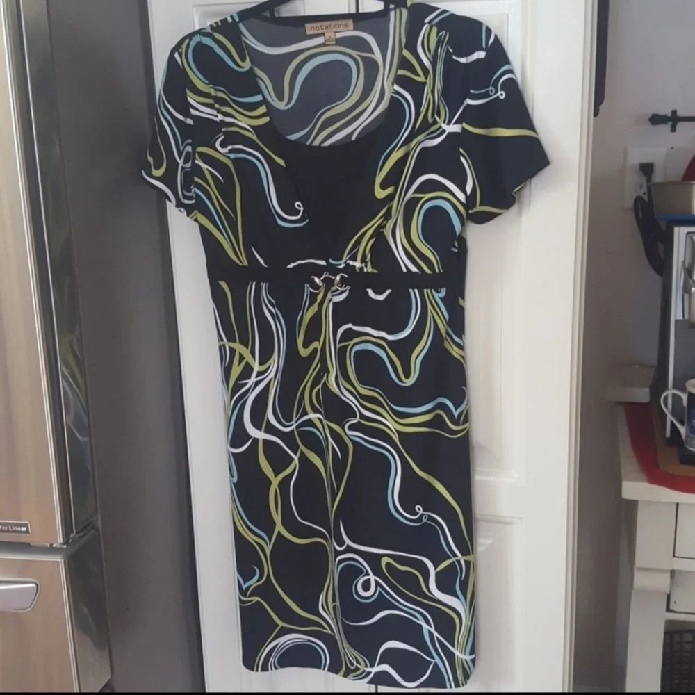Notations Geometric Pattern Dress